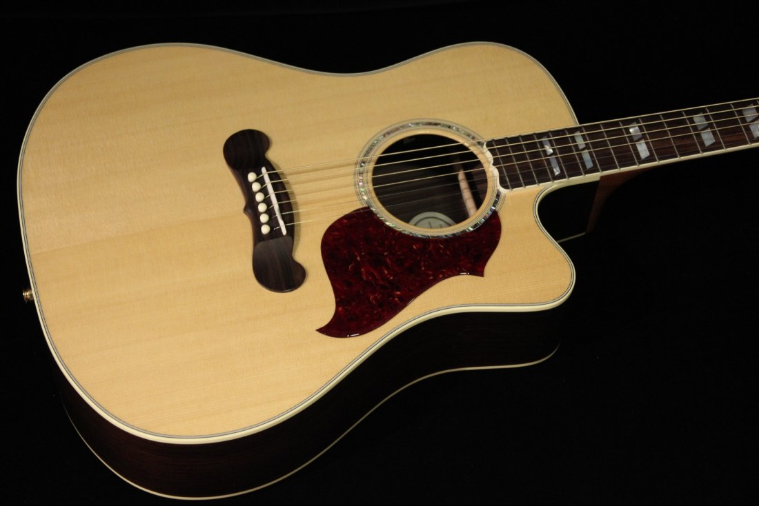 Gibson Songwriter Deluxe Studio Cutaway 2016