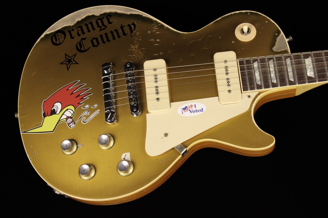 Gibson Custom 1976 Les Paul Deluxe Mike Ness Goldtop Murphy Lab Replica