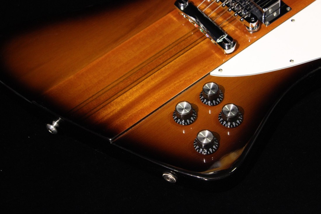 Gibson Firebird 2014 - VS