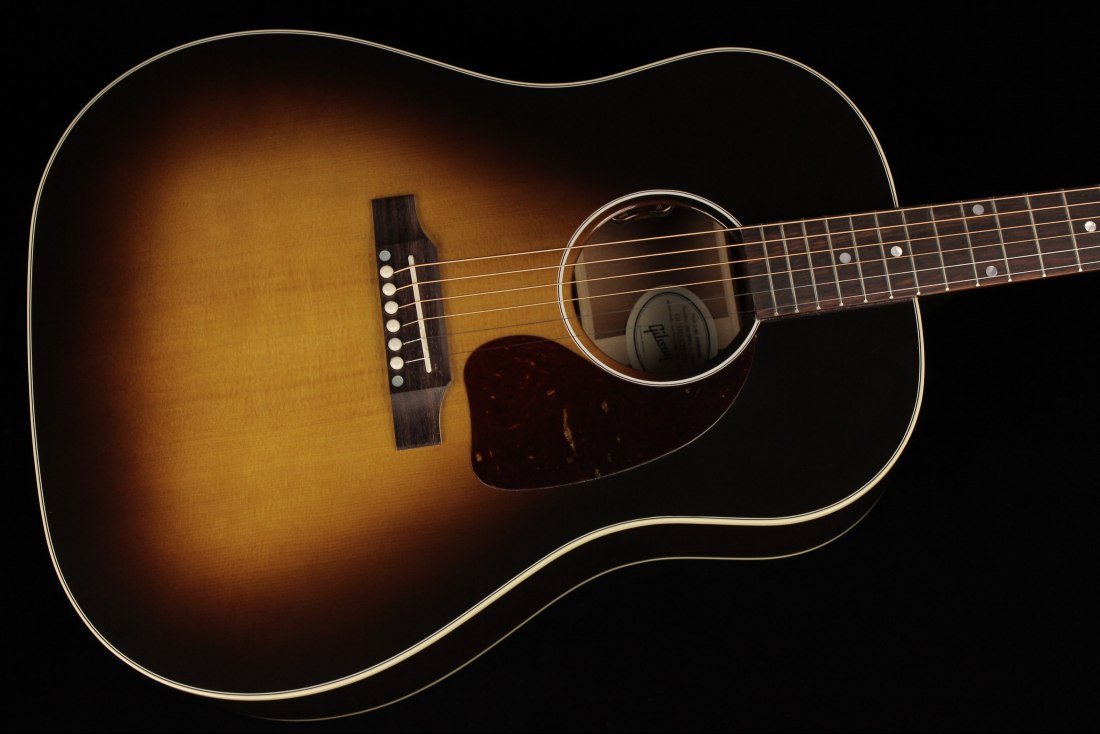 Gibson J-45 Standard