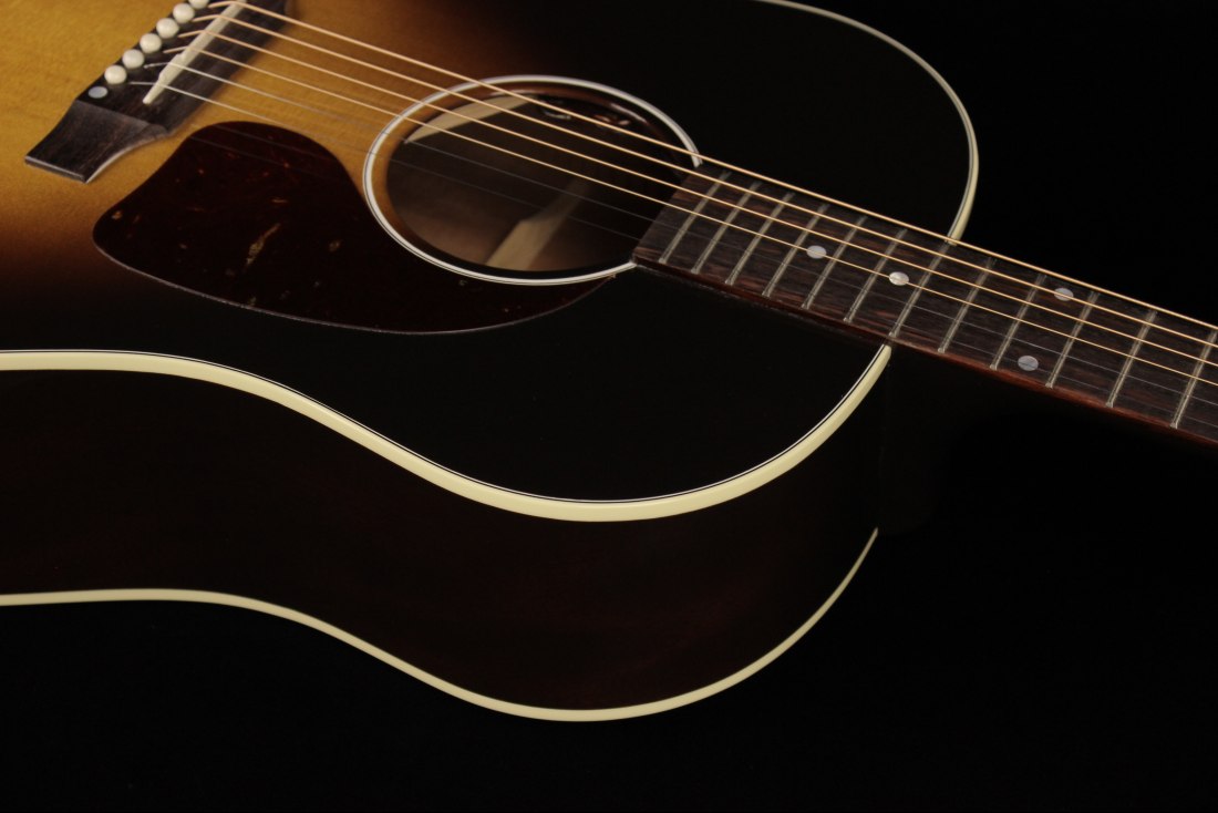 Gibson J-45 Standard