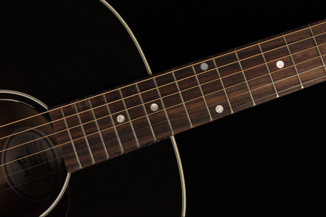 Gibson J-45 Standard