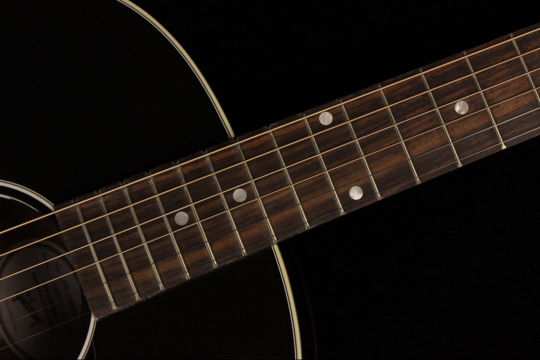 Gibson J-45 Standard