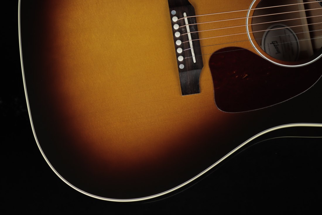 Gibson J-45 Standard - VS