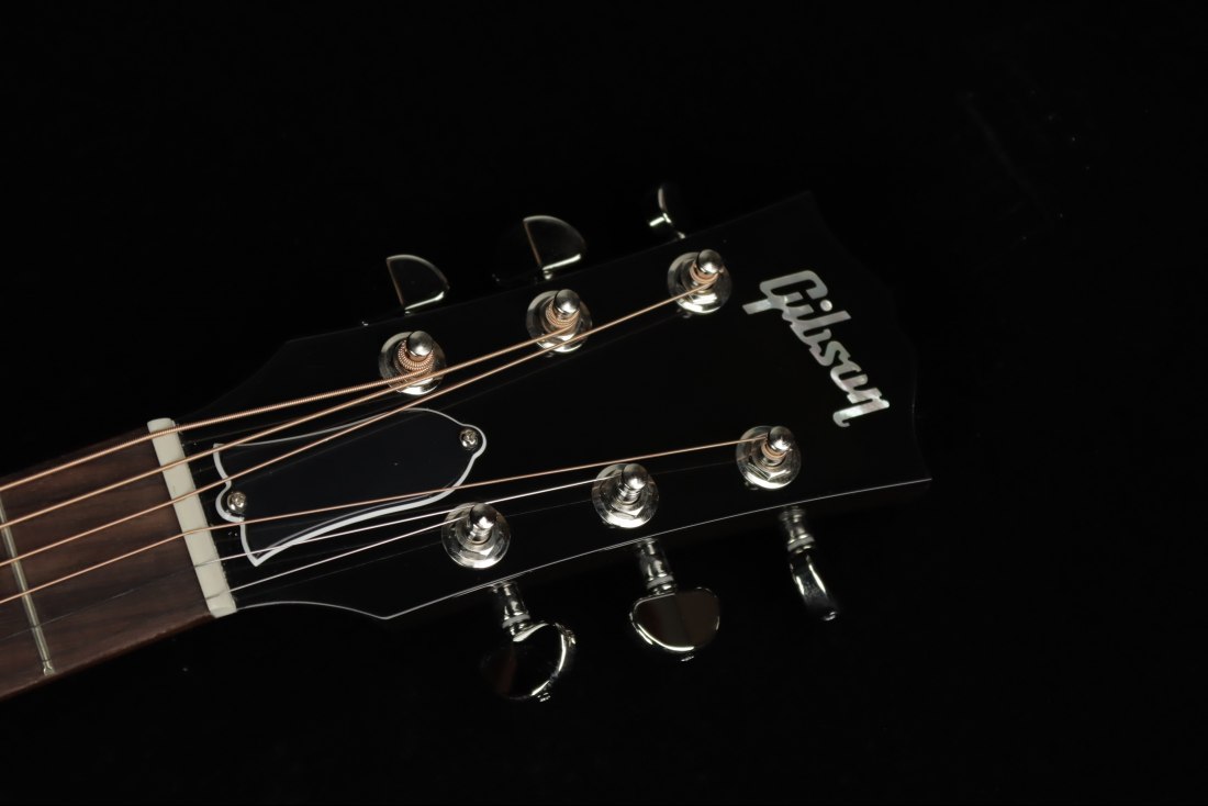Gibson J-45 Standard - VS