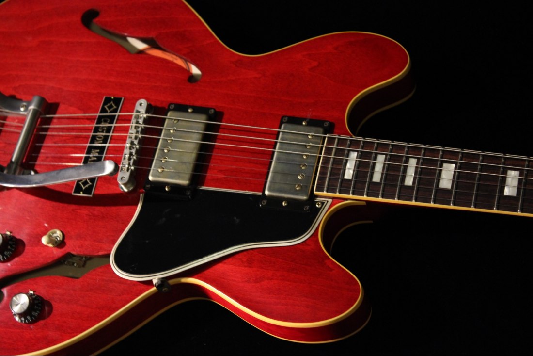 Gibson Memphis Rich Robinson ES-335