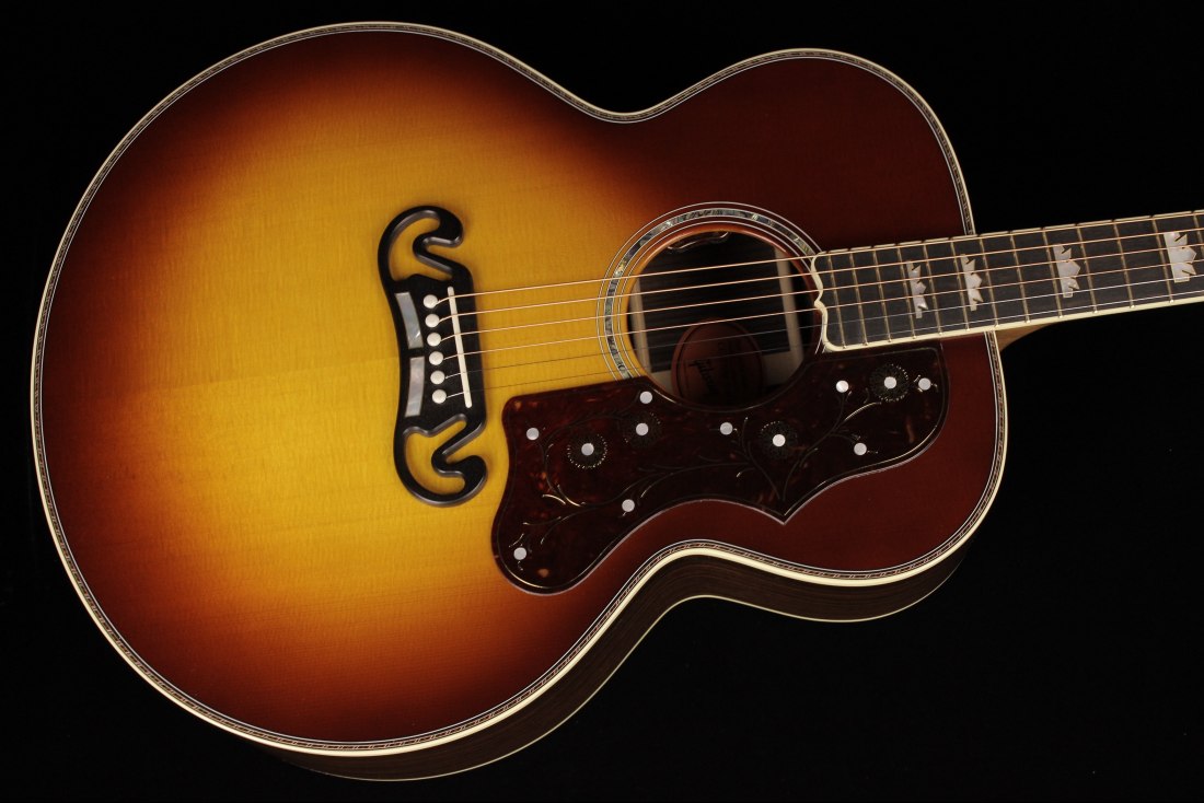 Gibson SJ-200 Deluxe Rosewood