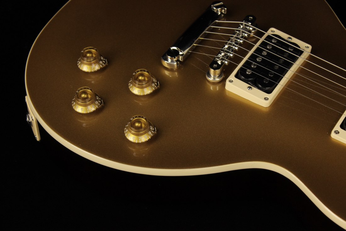 Gibson Slash 