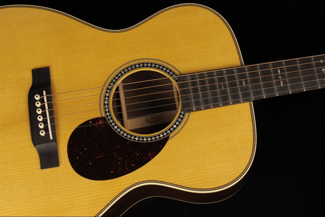 Martin Custom Shop OM-28 VTS Wild Grain Rosewood