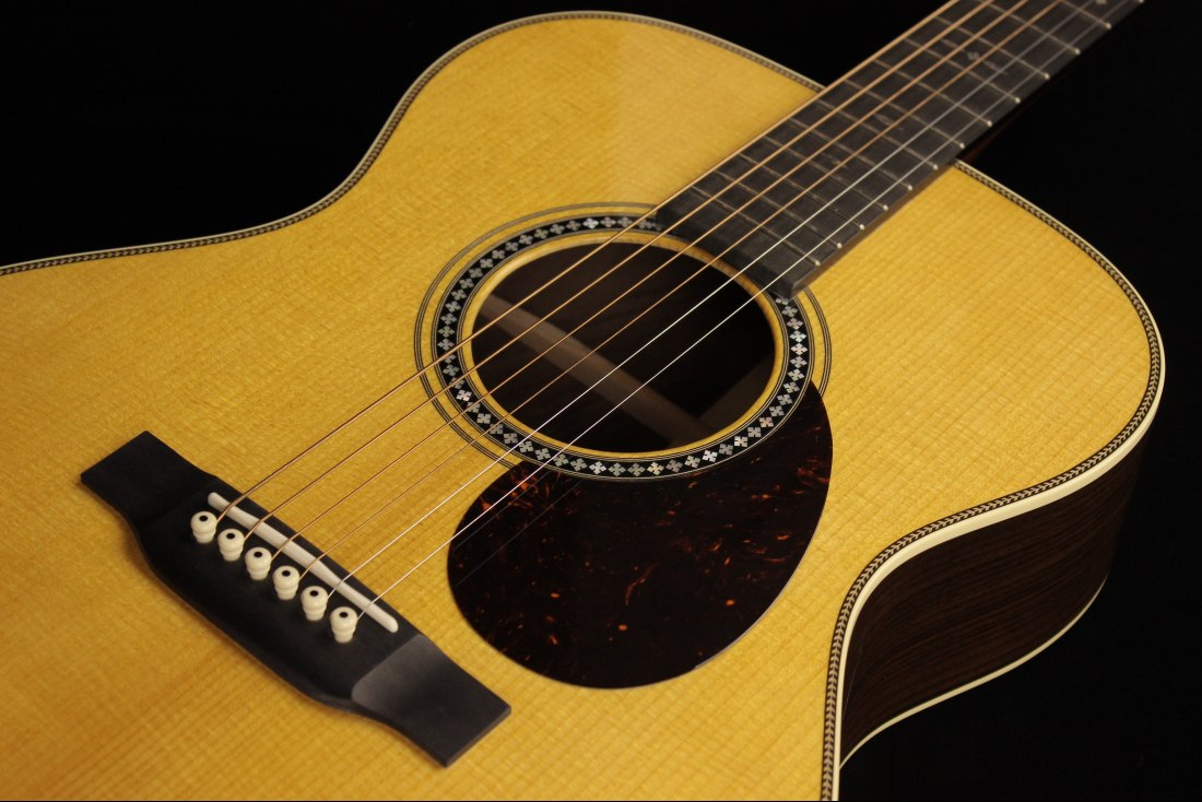 Martin Custom Shop OM-28 VTS Wild Grain Rosewood