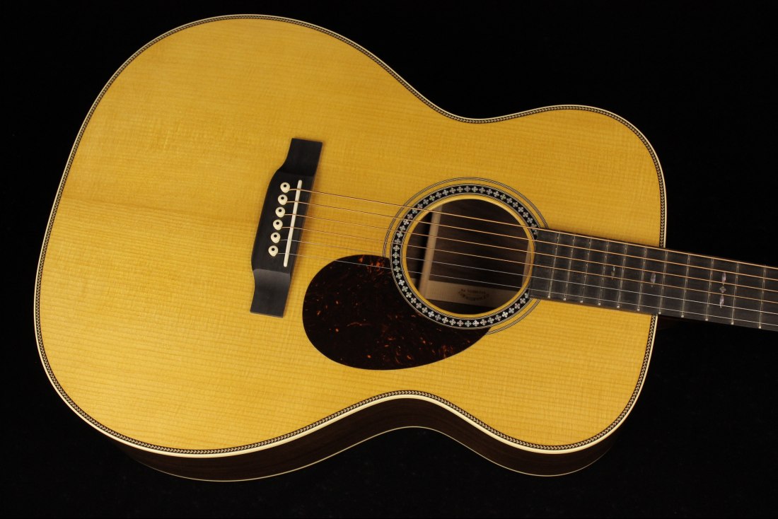 Martin Custom Shop OM-28 VTS Wild Grain Rosewood