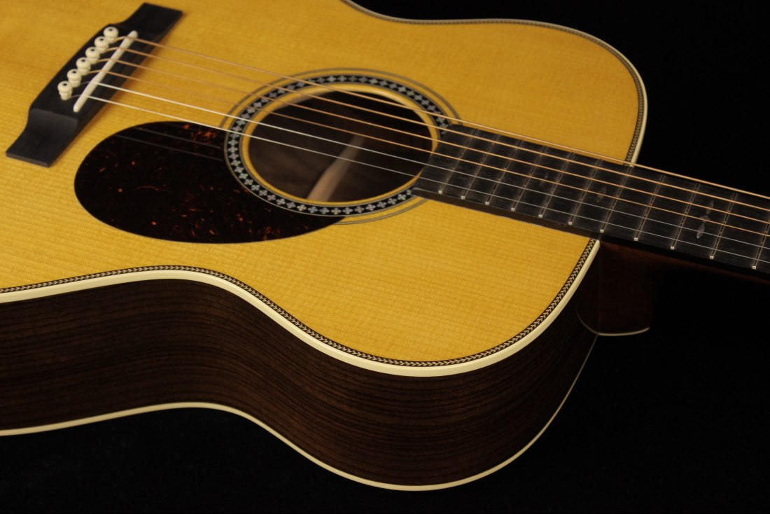 Martin Custom Shop OM-28 VTS Wild Grain Rosewood