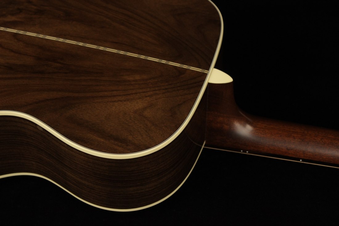 Martin Custom Shop OM-28 VTS Wild Grain Rosewood