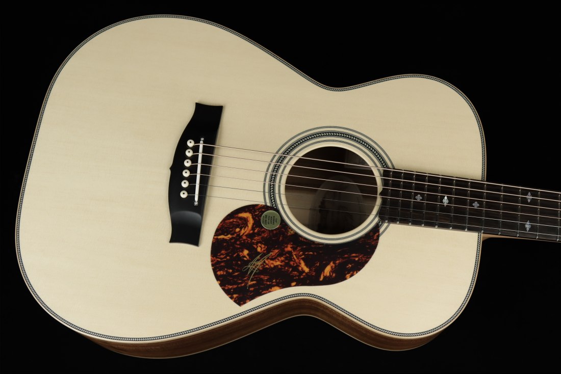 Maton EBG808 Artist