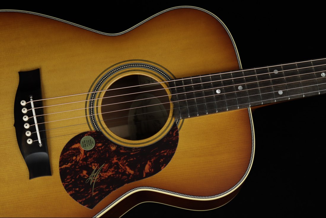 Maton EBG808 Nashville