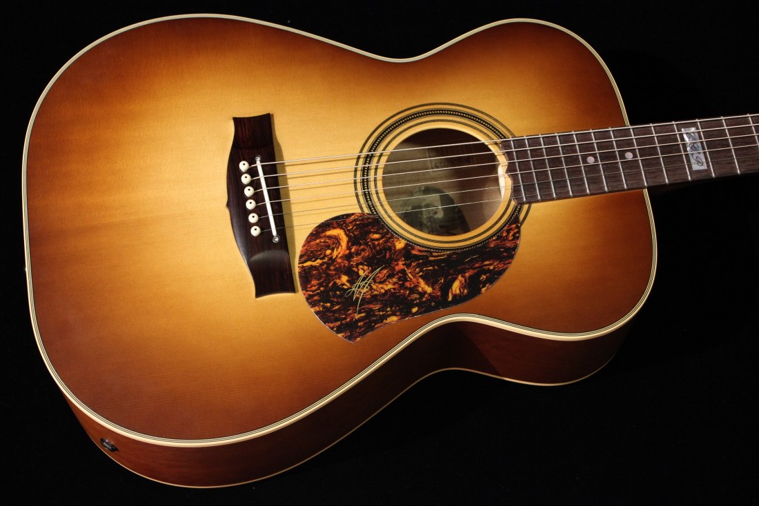 Maton EBG808TE Sunburst