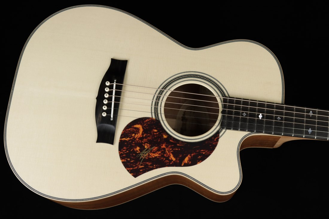 Maton EBG808C Artist