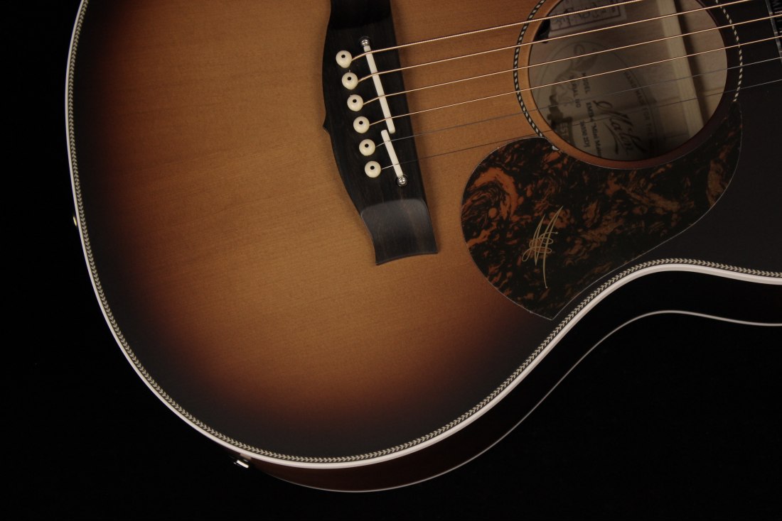 Maton Troubadour Mini