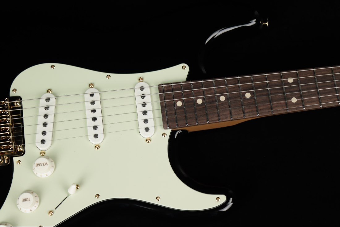 Suhr Classic S SSS - BKG