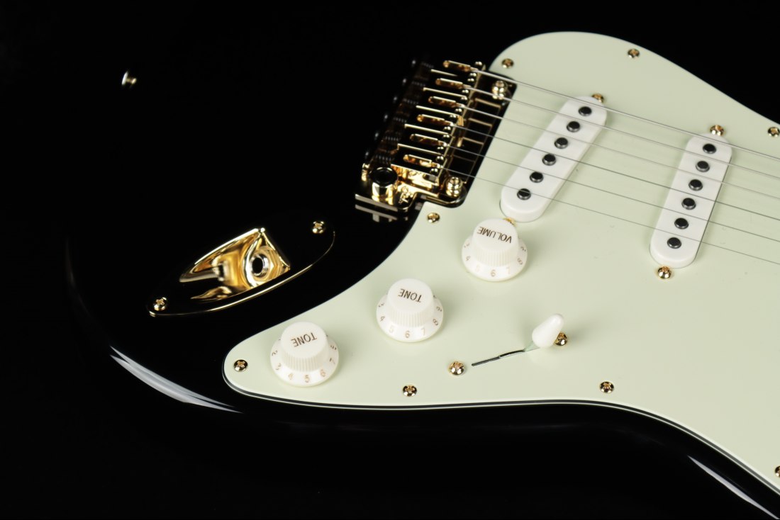 Suhr Classic S SSS - BKG