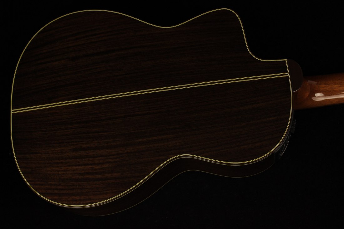 Takamine TC132SC