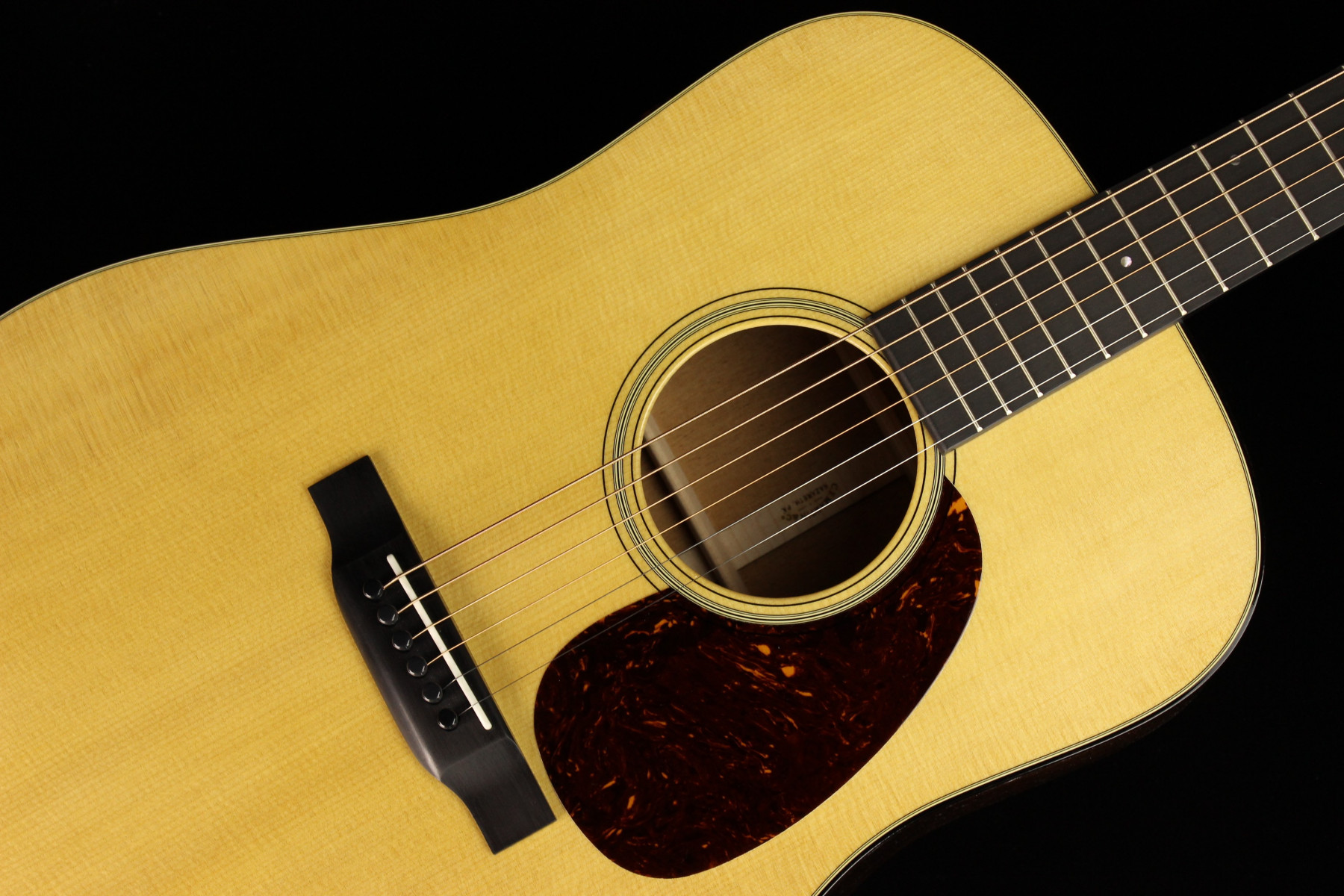 2018 martin guitar serial numbers