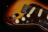 Fender 70th Anniversary American Professional II Stratocaster