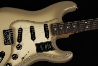 Fender 70th Anniversary Vintera II Stratocaster