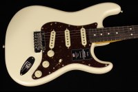 Fender American Professional II Stratocaster - RW OW