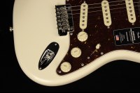 Fender American Professional II Stratocaster - RW OW