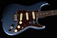 Fender American Professional II Stratocaster Rosewood Neck Limited Edition - LPB