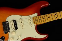 Fender American Ultra Stratocaster HSS - MN PRB