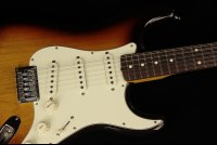 Fender Made in Japan Traditional Stratocaster XII - 3CS