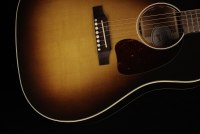 Gibson J-45 Standard