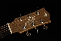 Maton EBG808TE