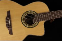 Takamine TC135SC