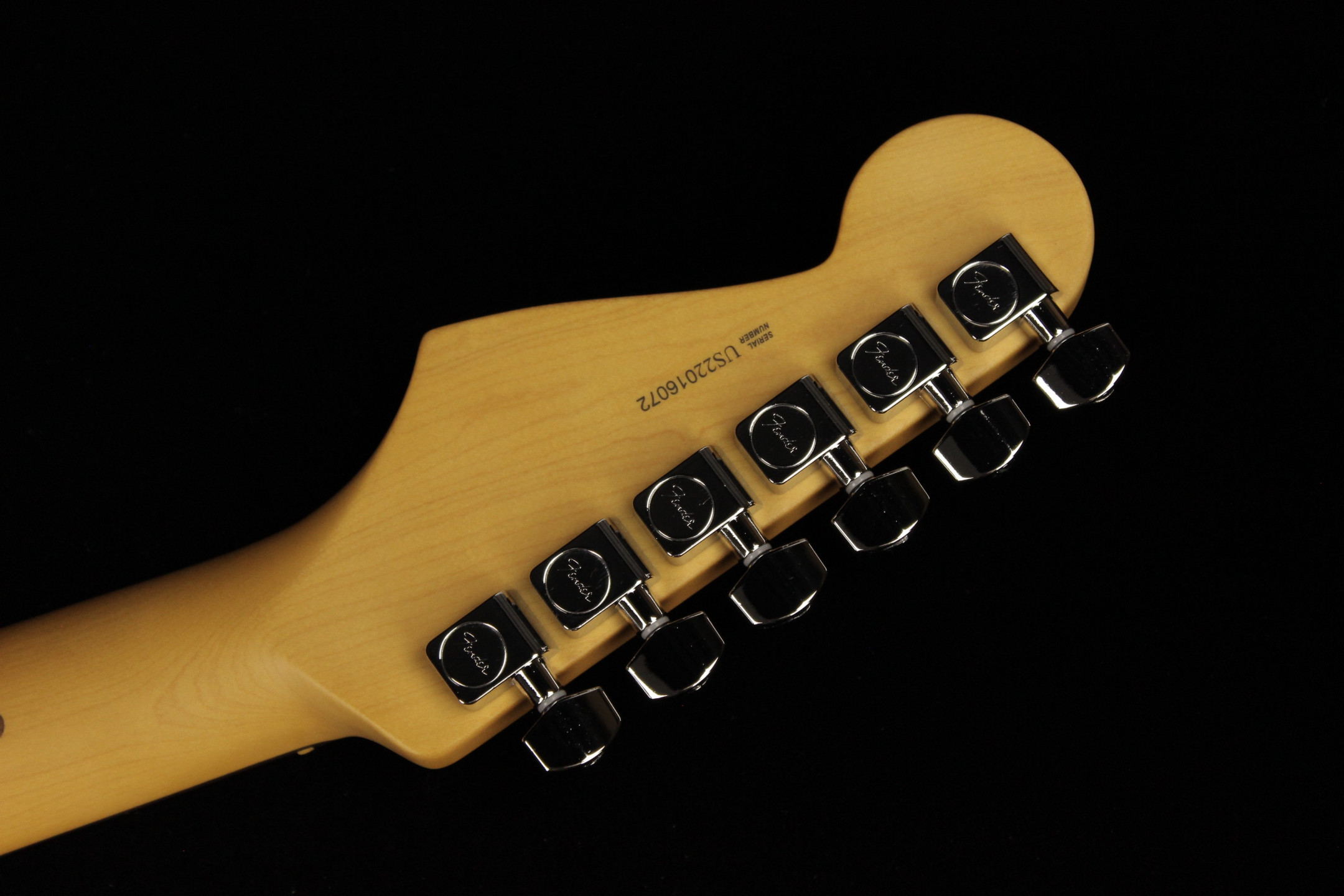 mavis stratocaster