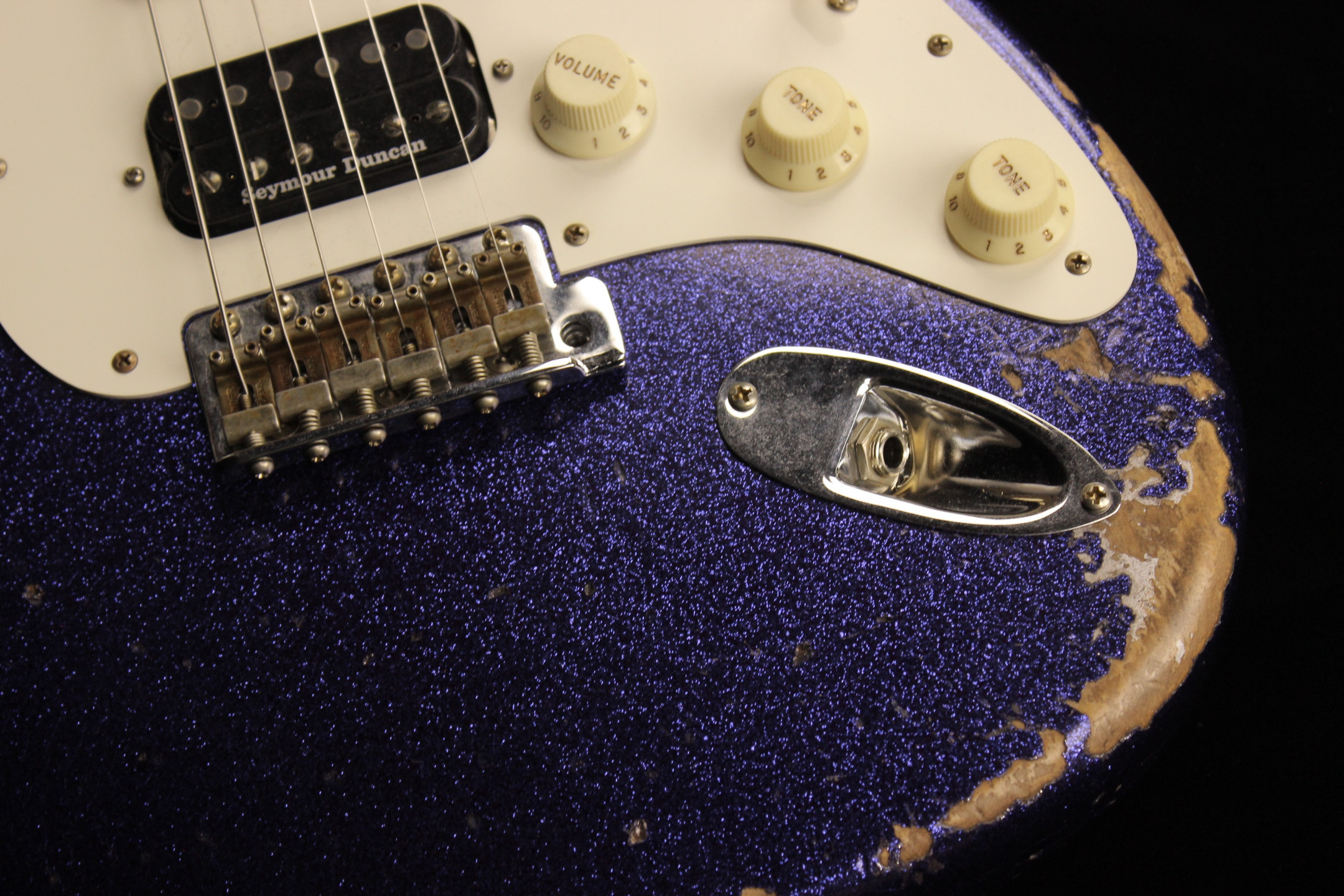 Fender Custom 1969 Stratocaster Heavy Relic Purple Sparkle (SN 