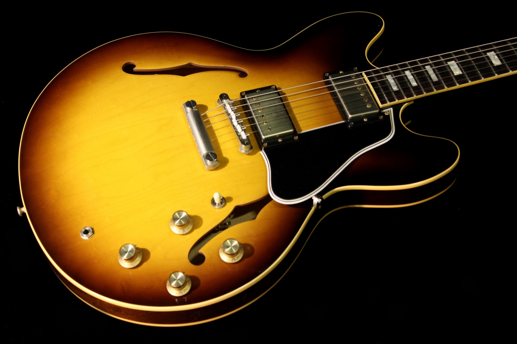 Gibson Memphis 50th Anniversary 1963 ES-335 TD Block VOS Historic Burst  (SN: 07705) | Gino Guitars