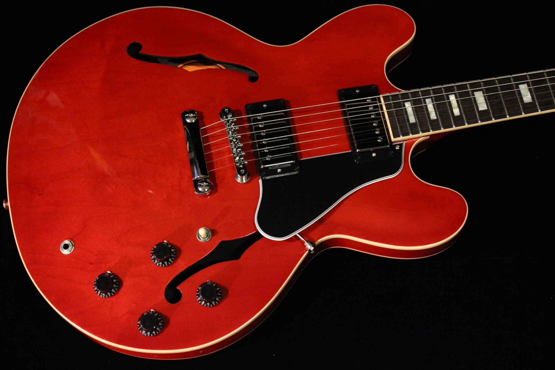 Gibson Memphis ES-335 2015 Cherry (SN: 11275744) | Gino Guitars