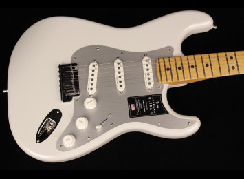 Fender American Ultra II Stratocaster - MN AVL