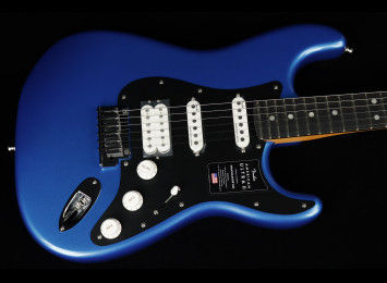 Fender American Ultra II Stratocaster HSS - EB NBL