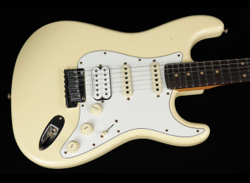 Fender Custom 1960 Stratocaster HSS Journeyman Relic - AVWT