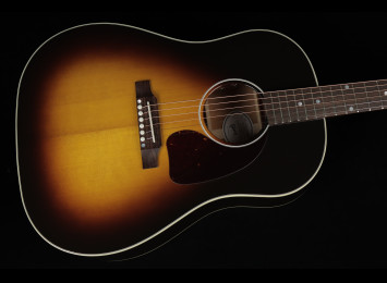 Gibson J-45 Standard - VS