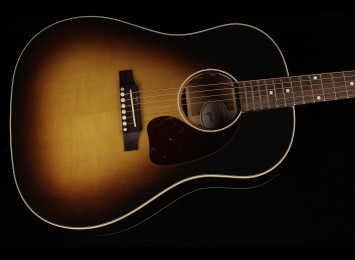 Gibson J-45 Standard - VS